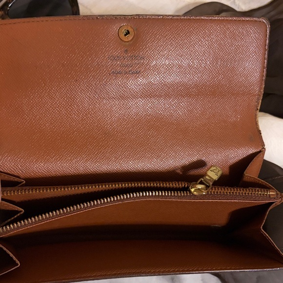 Louis Vuitton Brown Monogram Wallet - Picture 5 of 8